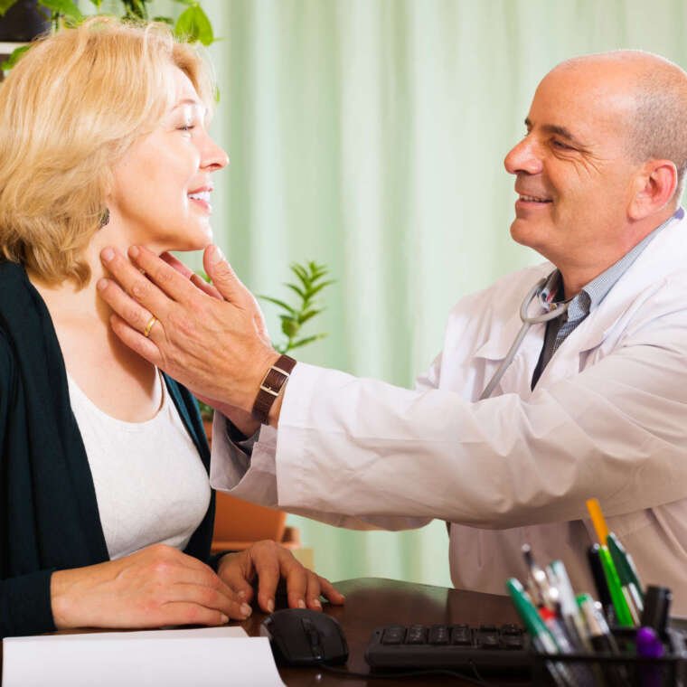 How to Naturally Boost your Thyroid